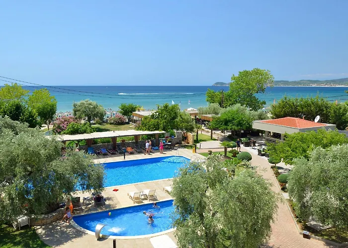 Atrium Thassos ポトス